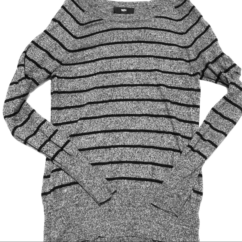 Long sleeve sweater